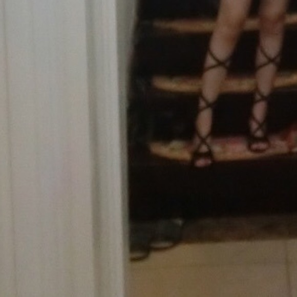 Uterque long tie sandal - Picture 4 of 5